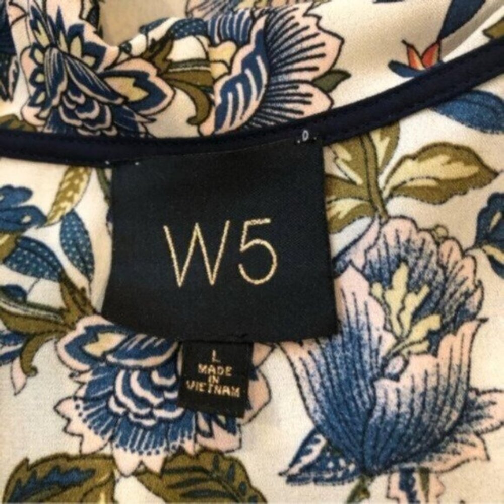 W5 Floral Ruffle Blouse Large - Picture 9 of 9